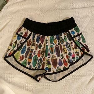 Rare Lululemon seawheeze bug/beetle shorts